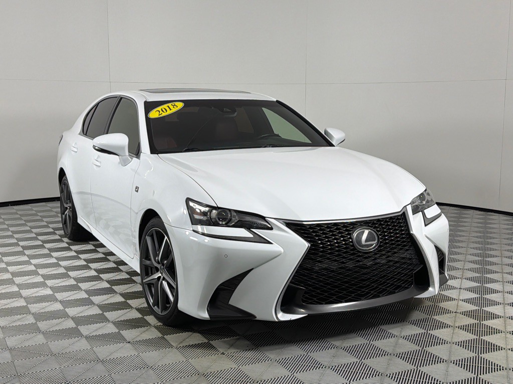 2018 Lexus GS Image 3