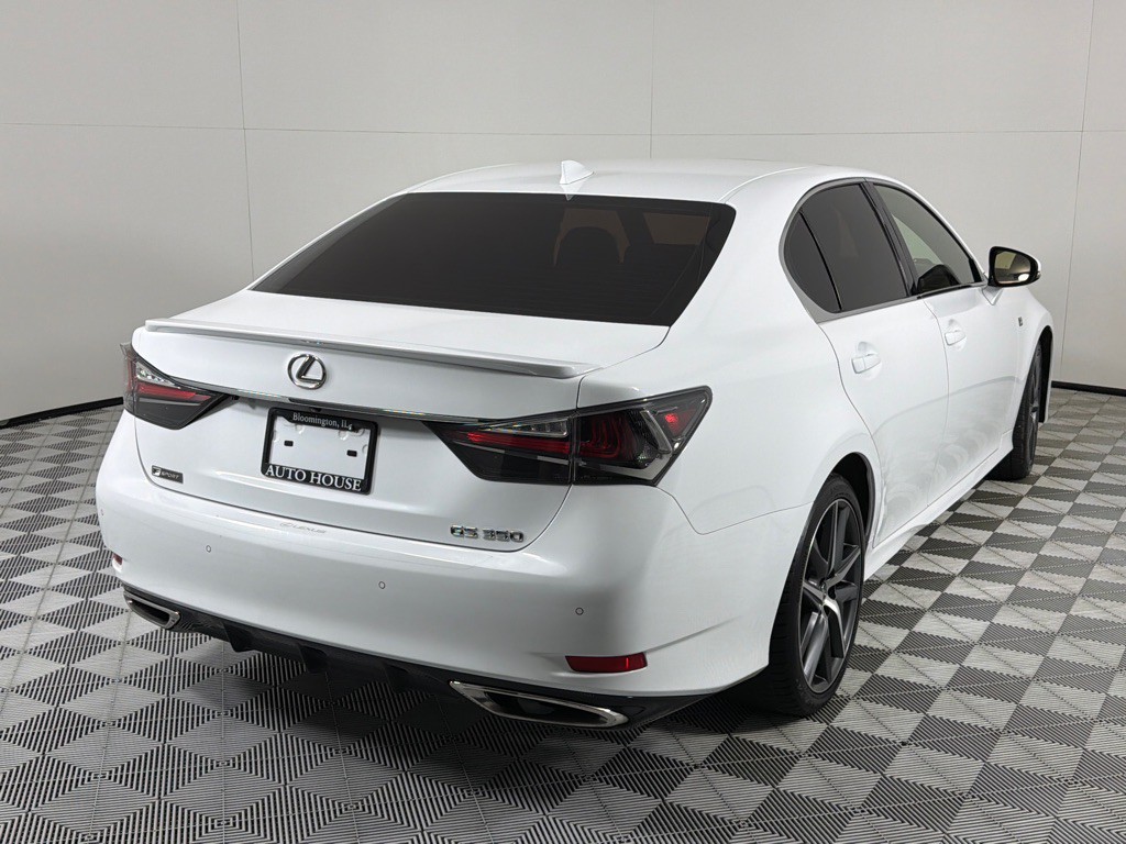 2018 Lexus GS Image 5