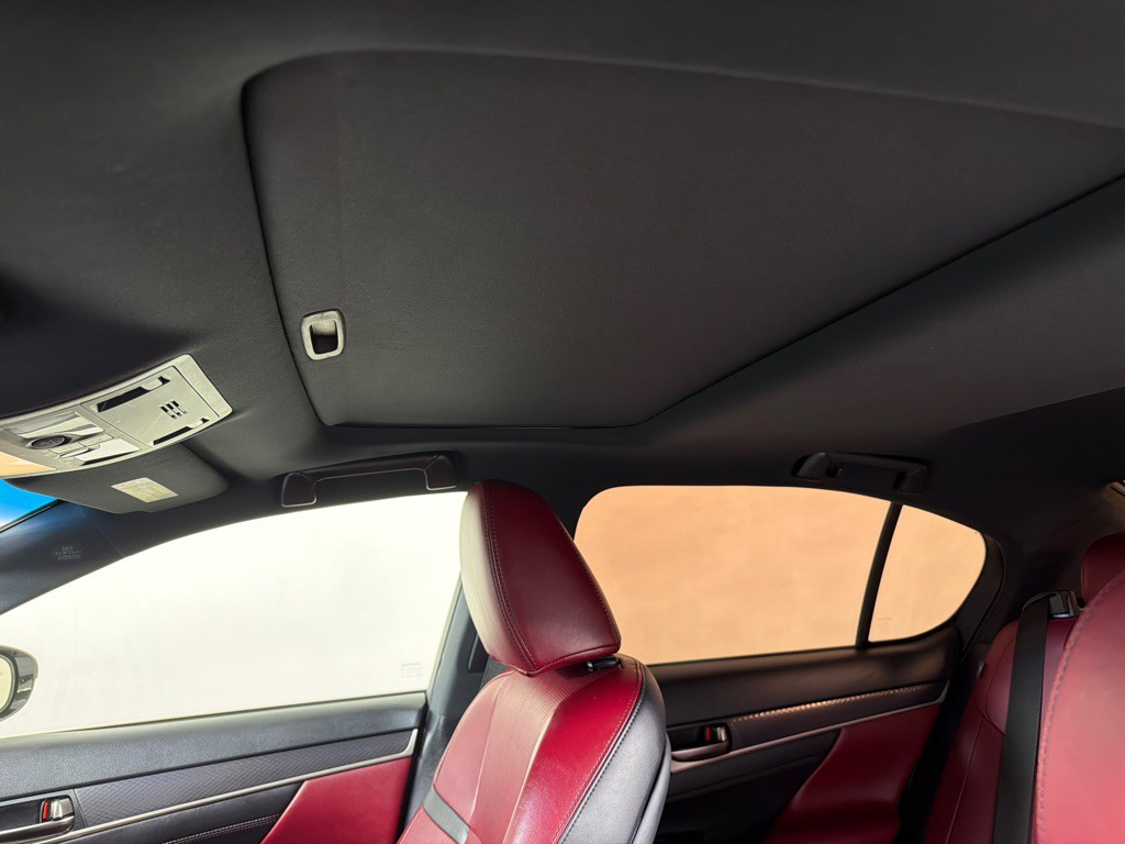 2018 Lexus GS Image 14