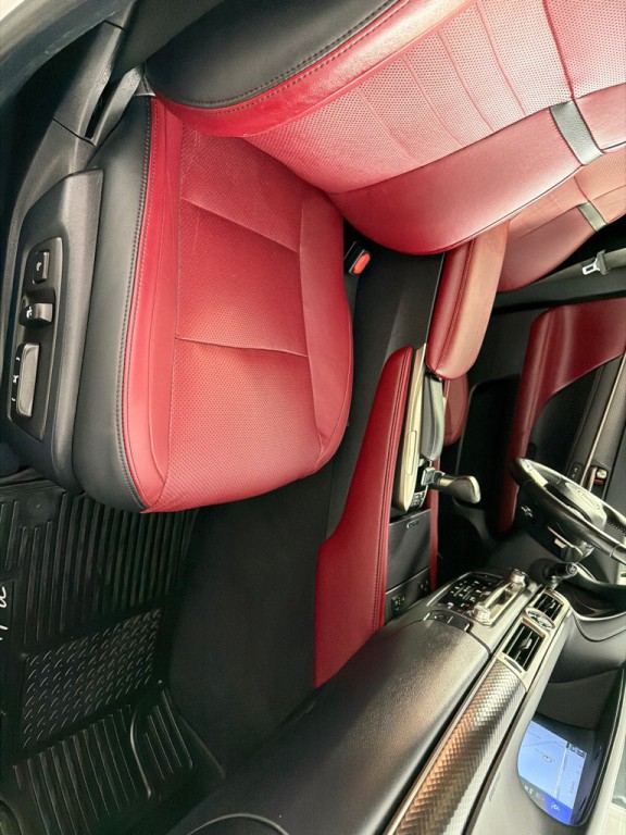2018 Lexus GS Image 24