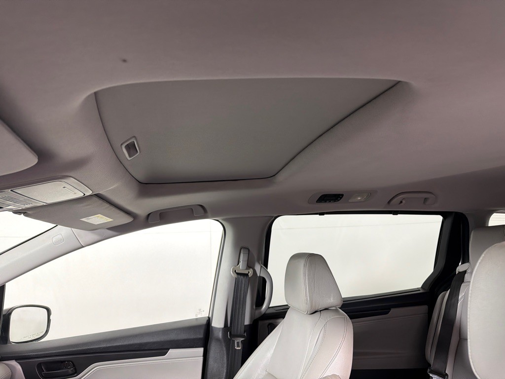 2019 Honda Odyssey Image 14