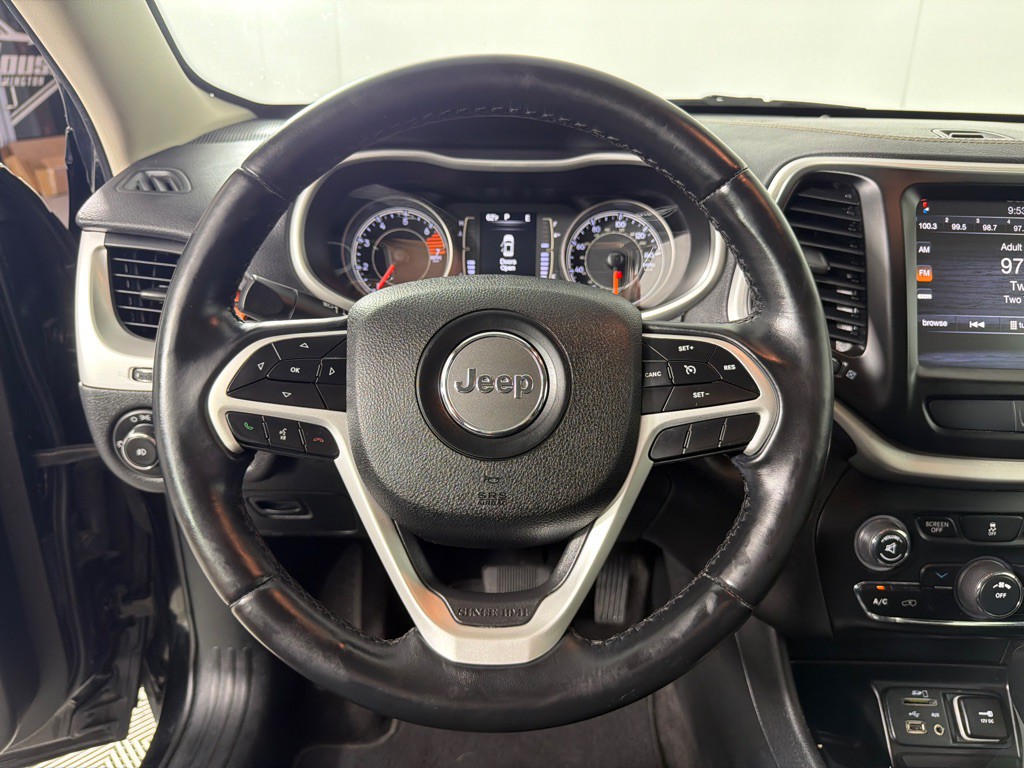 2018 Jeep Cherokee Image 15