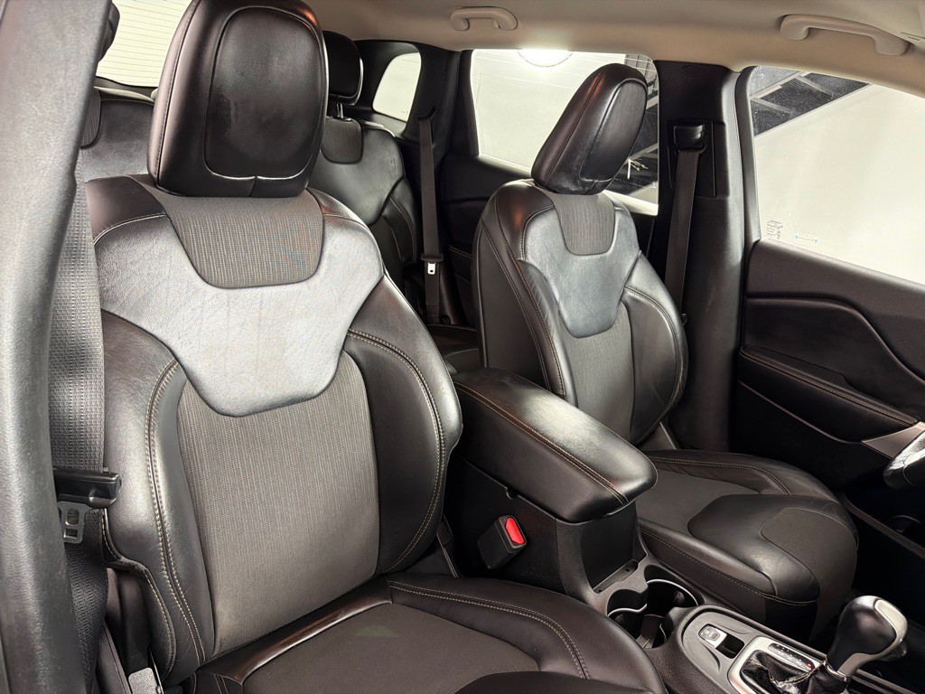 2018 Jeep Cherokee Image 26