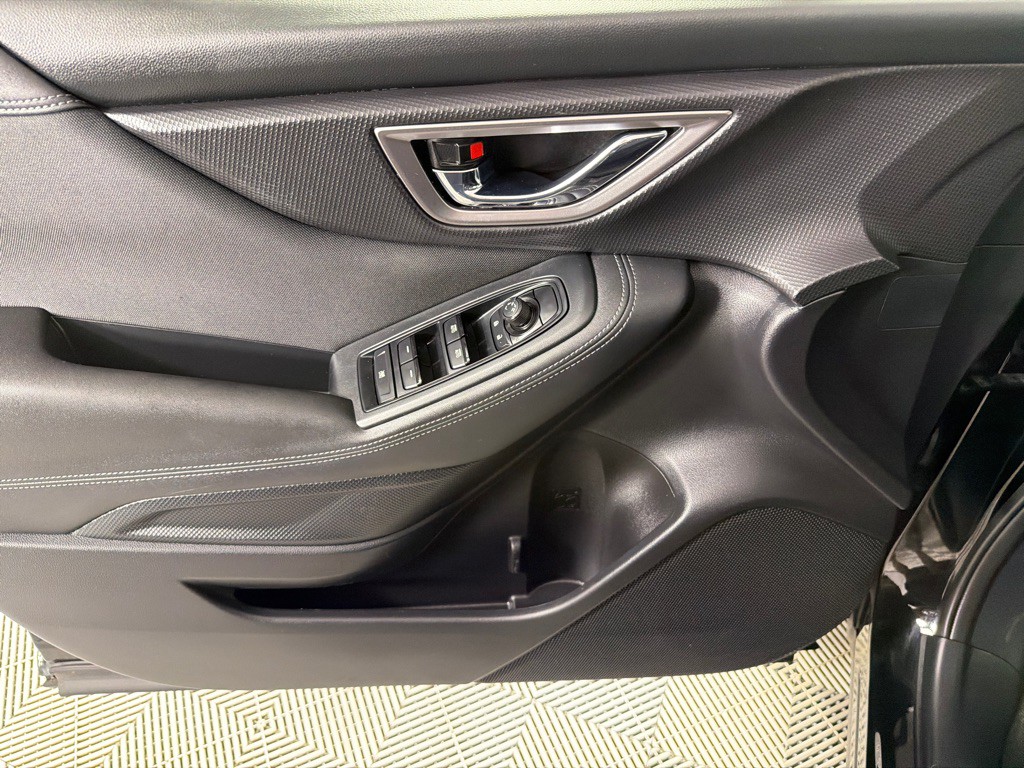 2024 Subaru Forester Image 11