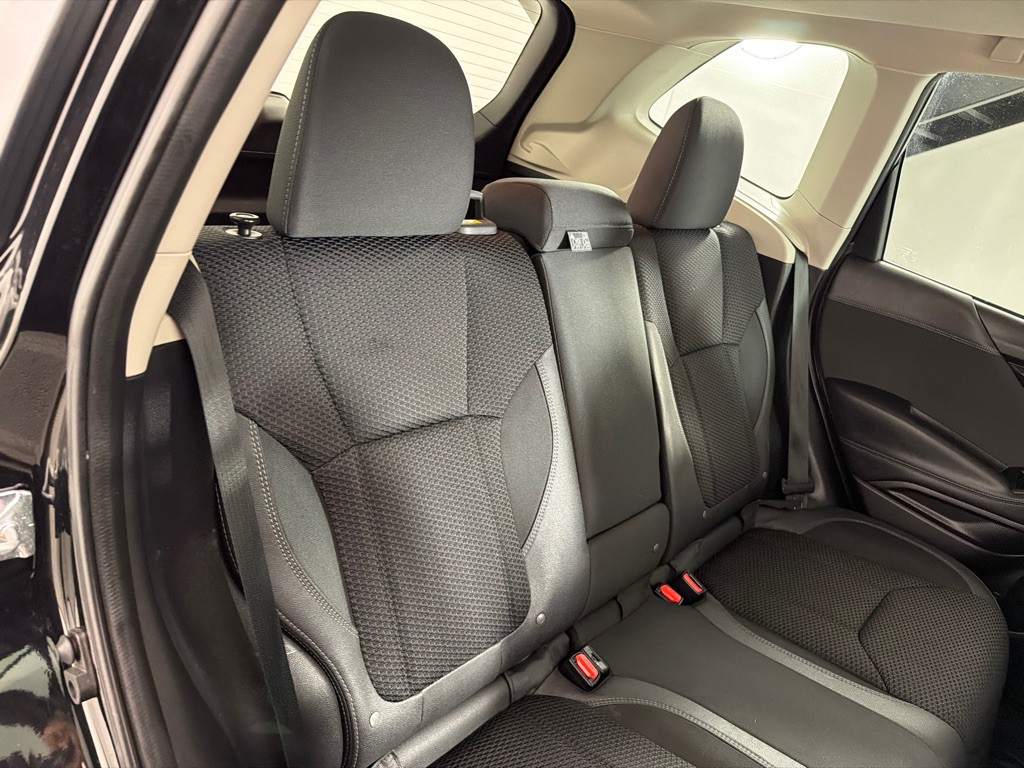 2024 Subaru Forester Image 24