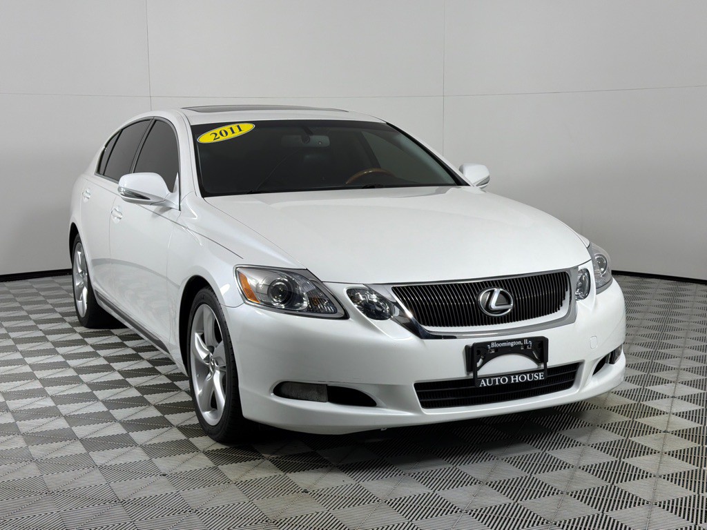 2011 Lexus GS Image 3
