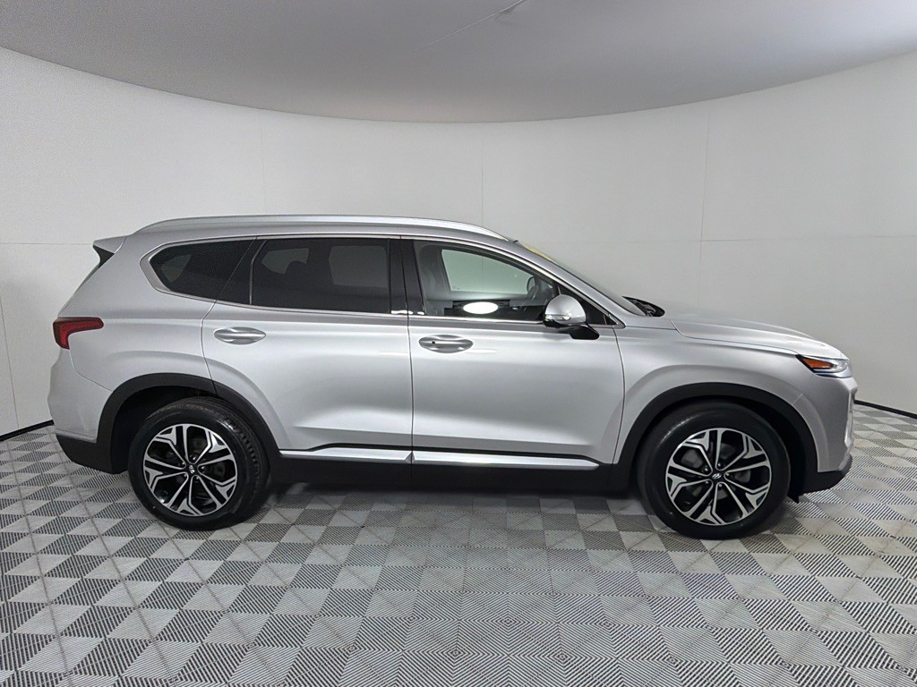2019 Hyundai Santa Fe Image 4