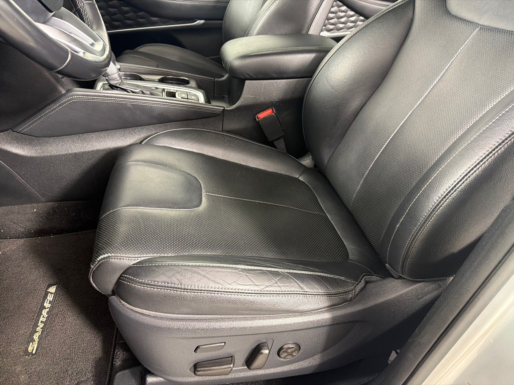 2019 Hyundai Santa Fe Image 11