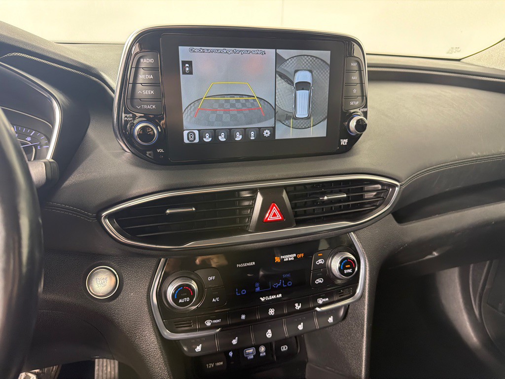 2019 Hyundai Santa Fe Image 17