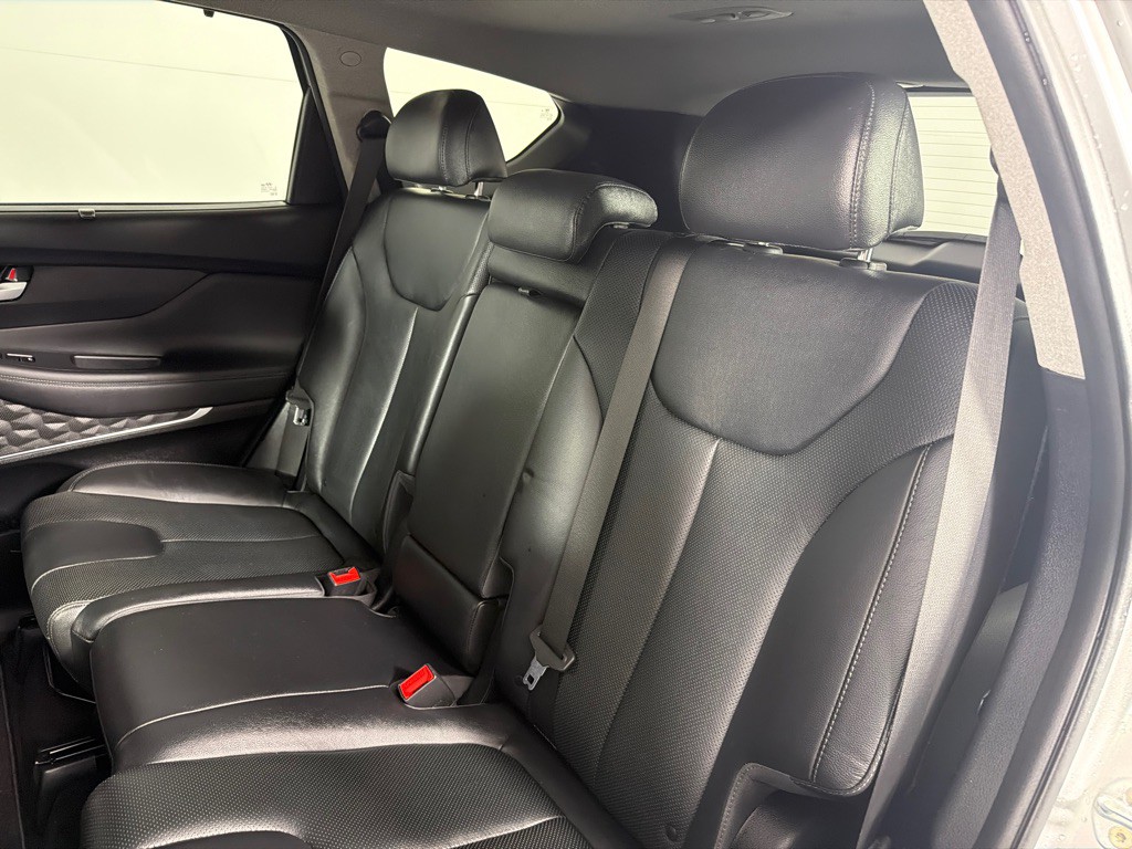 2019 Hyundai Santa Fe Image 20