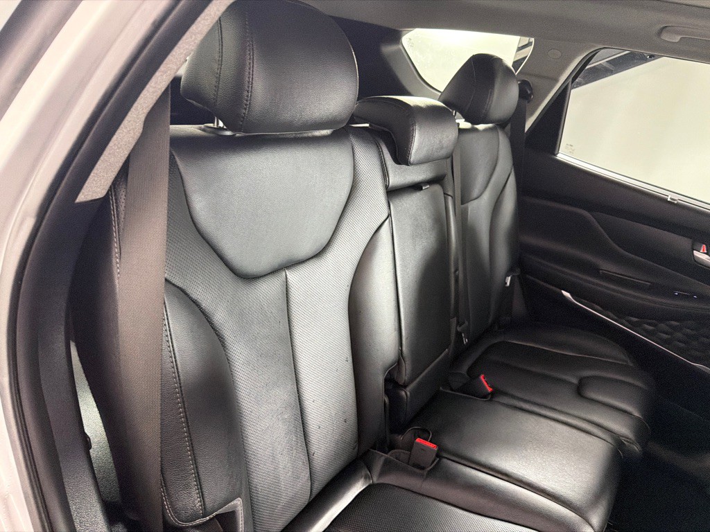 2019 Hyundai Santa Fe Image 23