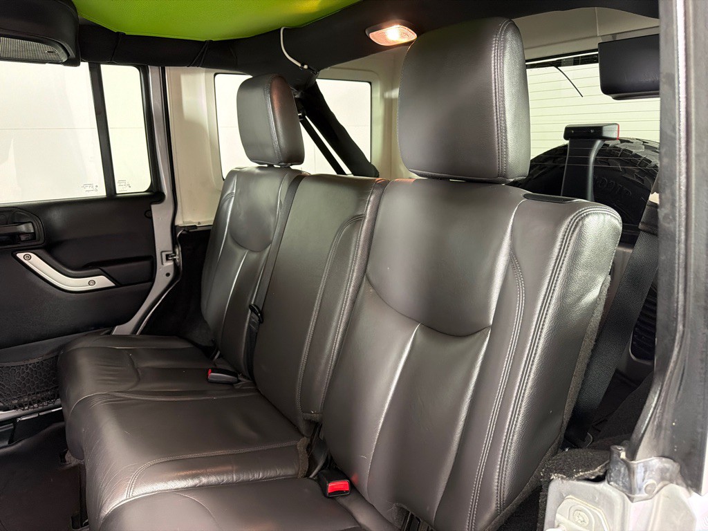 2016 Jeep Wrangler Unlimited Image 16