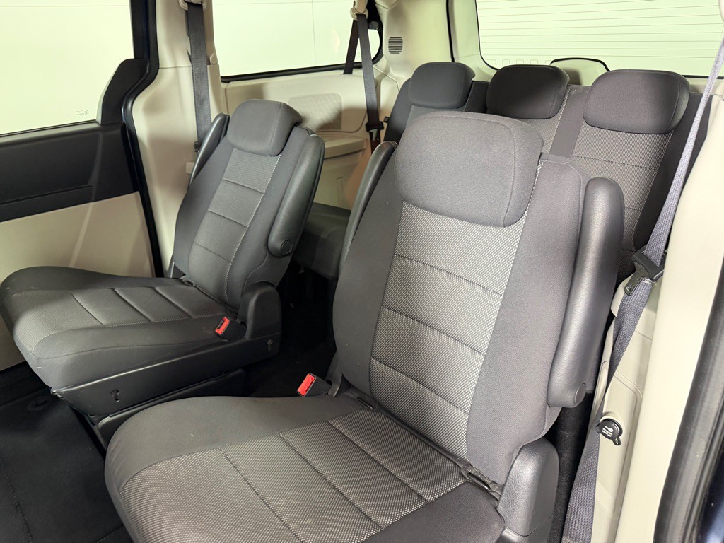 2009 Dodge Grand Caravan Image 16