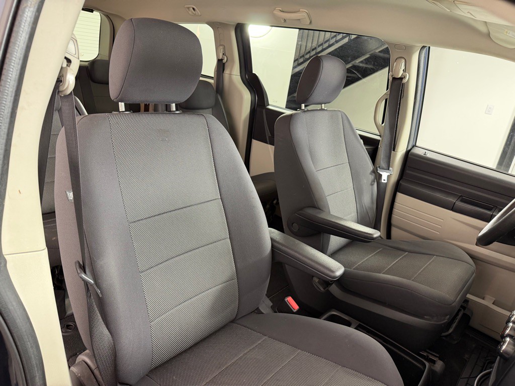 2009 Dodge Grand Caravan Image 22