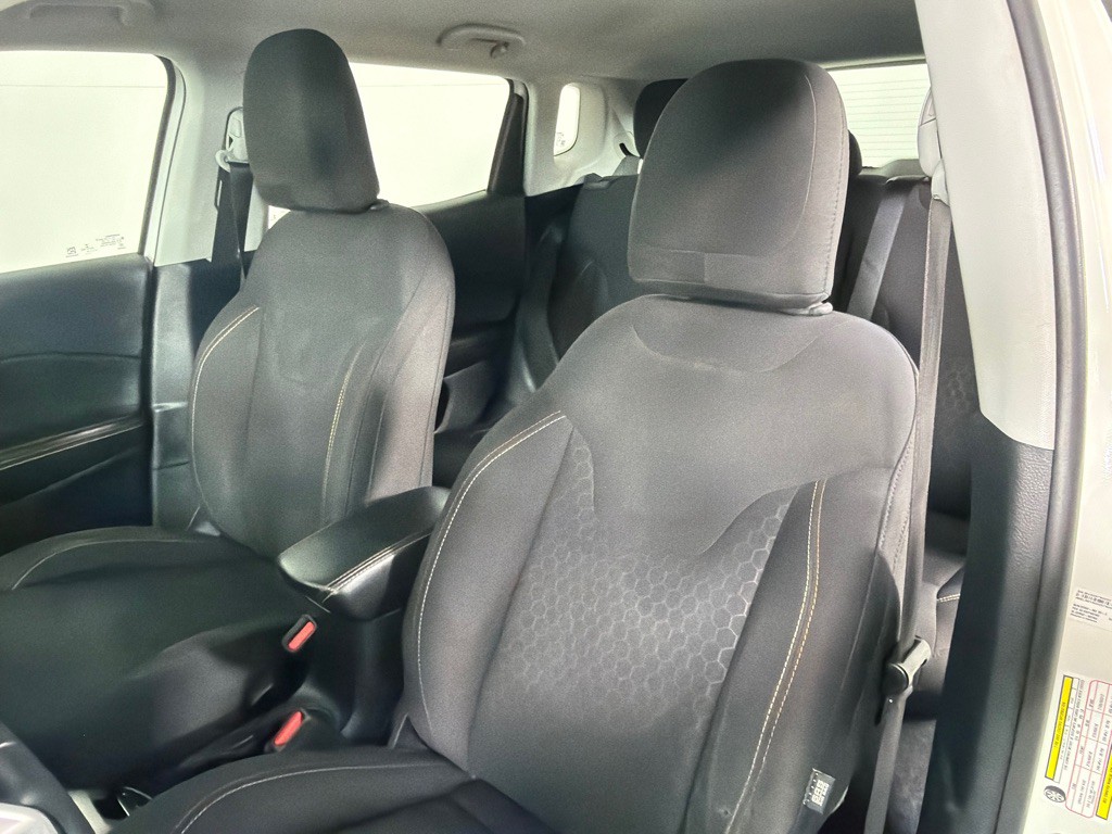2018 Jeep Compass Image 11