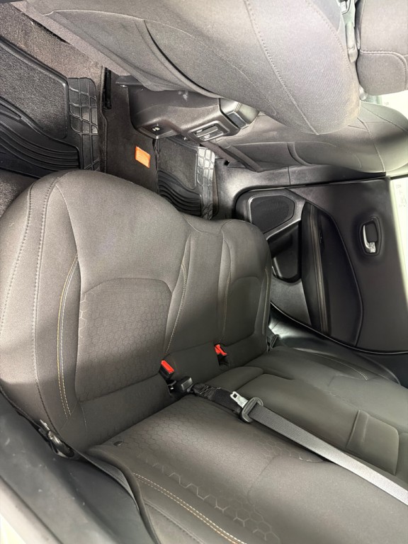 2018 Jeep Compass Image 17