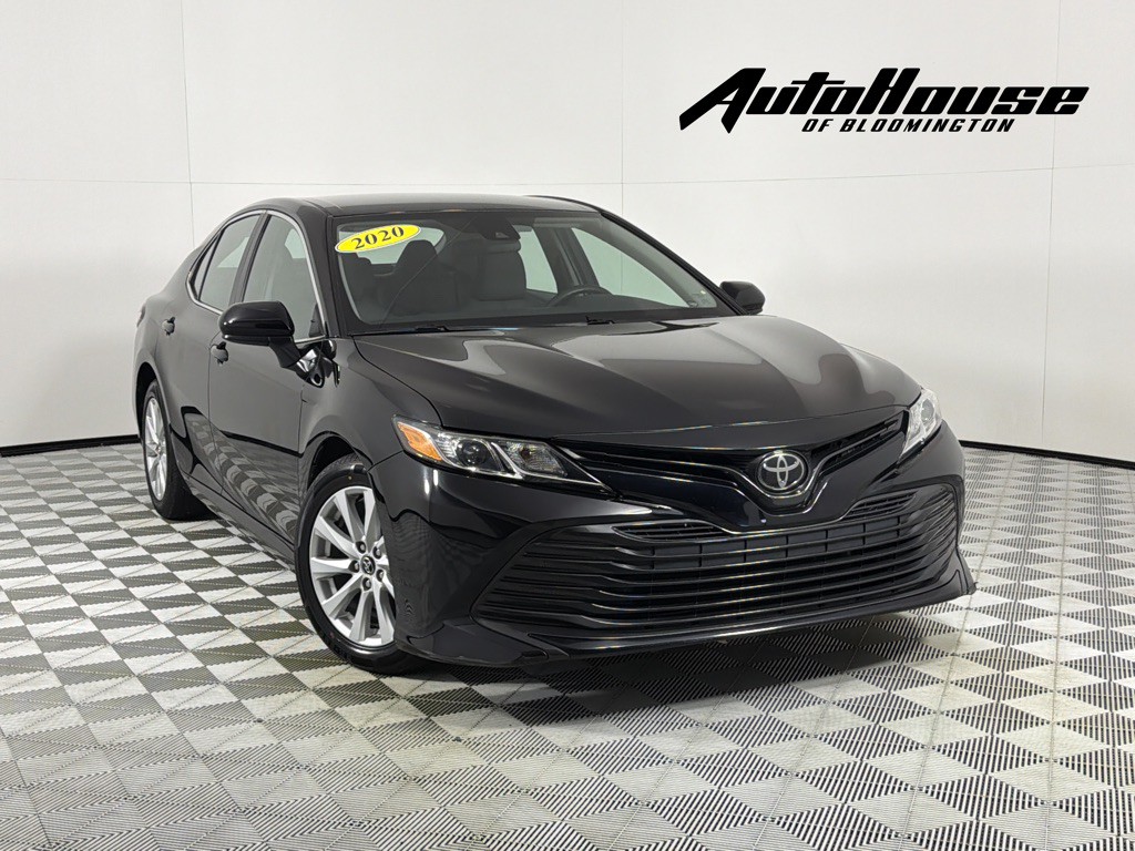 2020 Toyota Camry Image 1