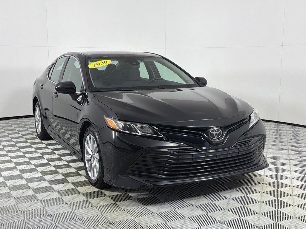 2020 Toyota Camry Image 3