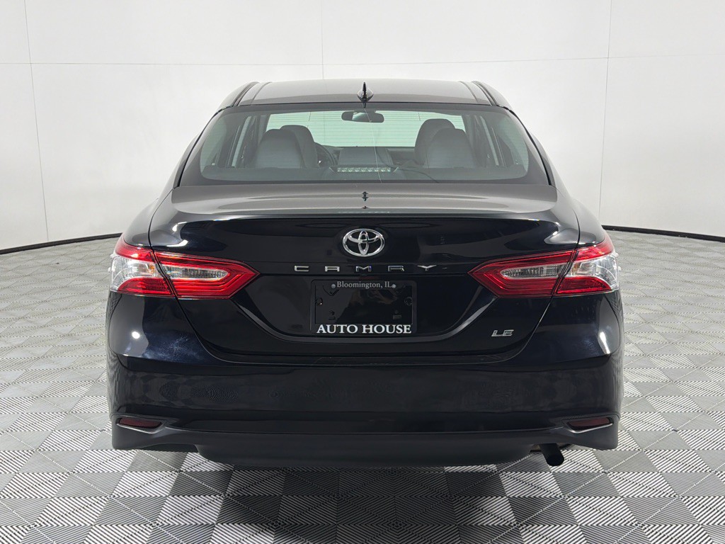 2020 Toyota Camry Image 6