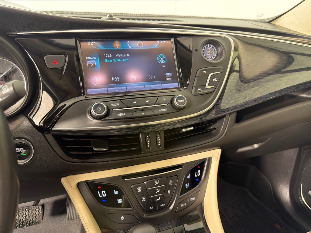 2016 Buick Envision Image 16