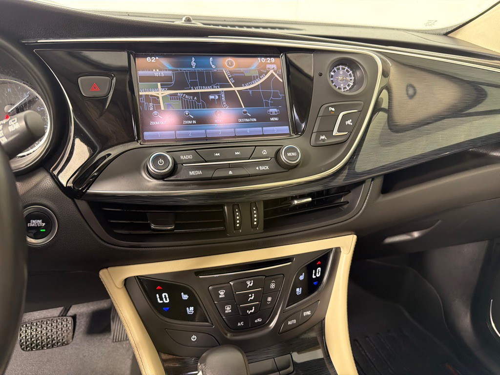 2016 Buick Envision Image 18