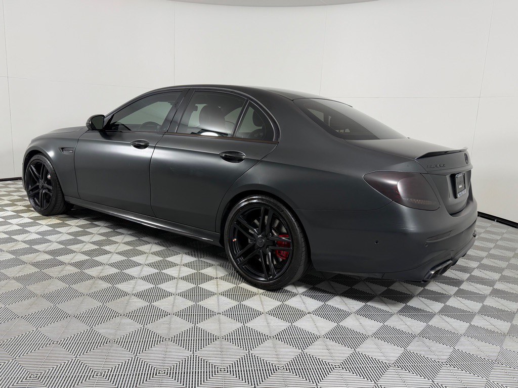 2019 Mercedes-Benz E-Class Image 9