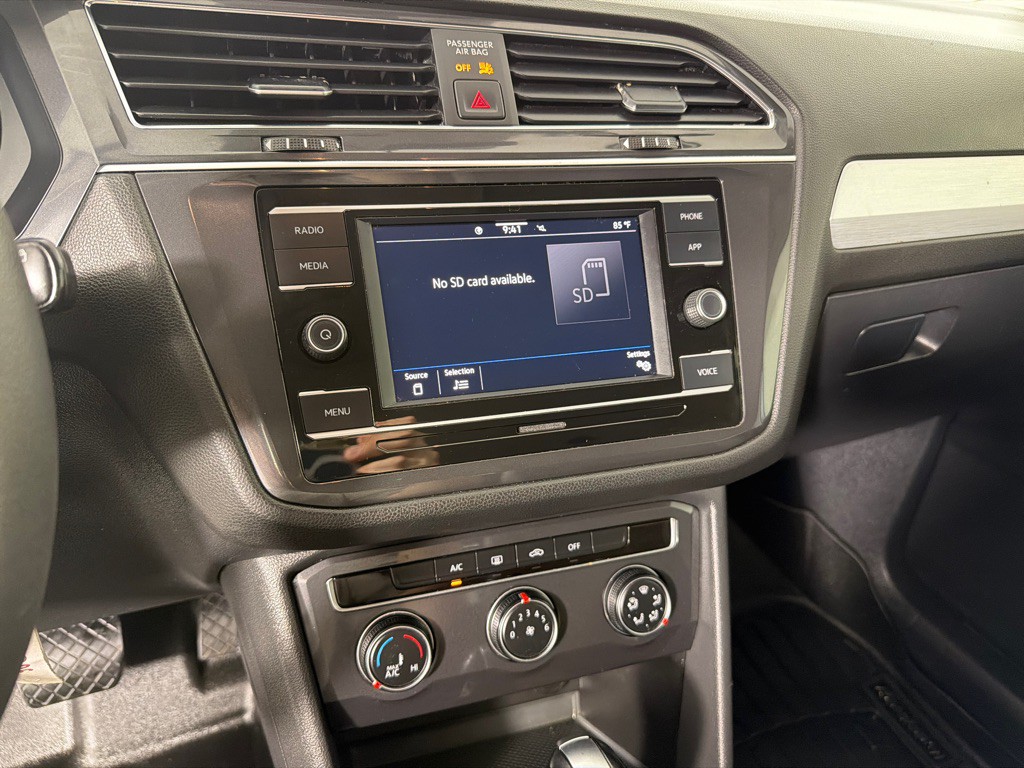 2021 Volkswagen Tiguan Image 16