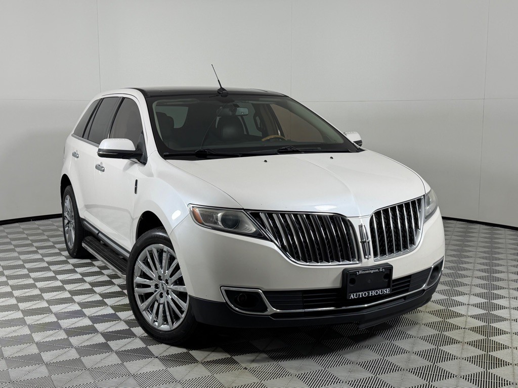 2013 Lincoln MKX Image 2