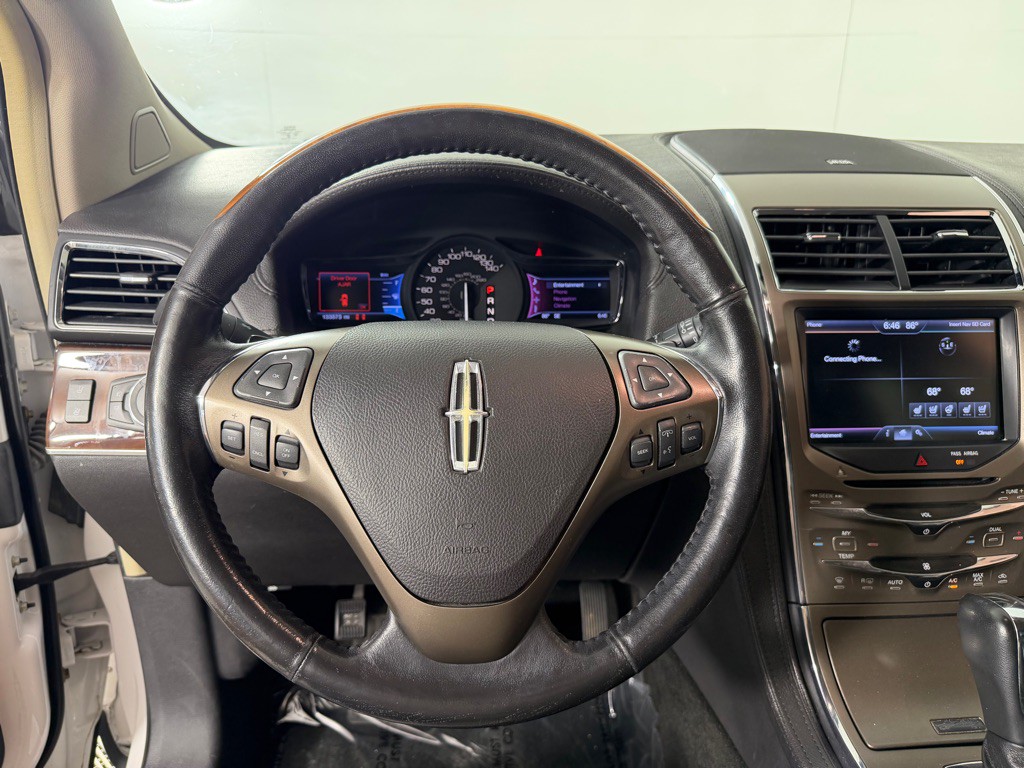 2013 Lincoln MKX Image 15