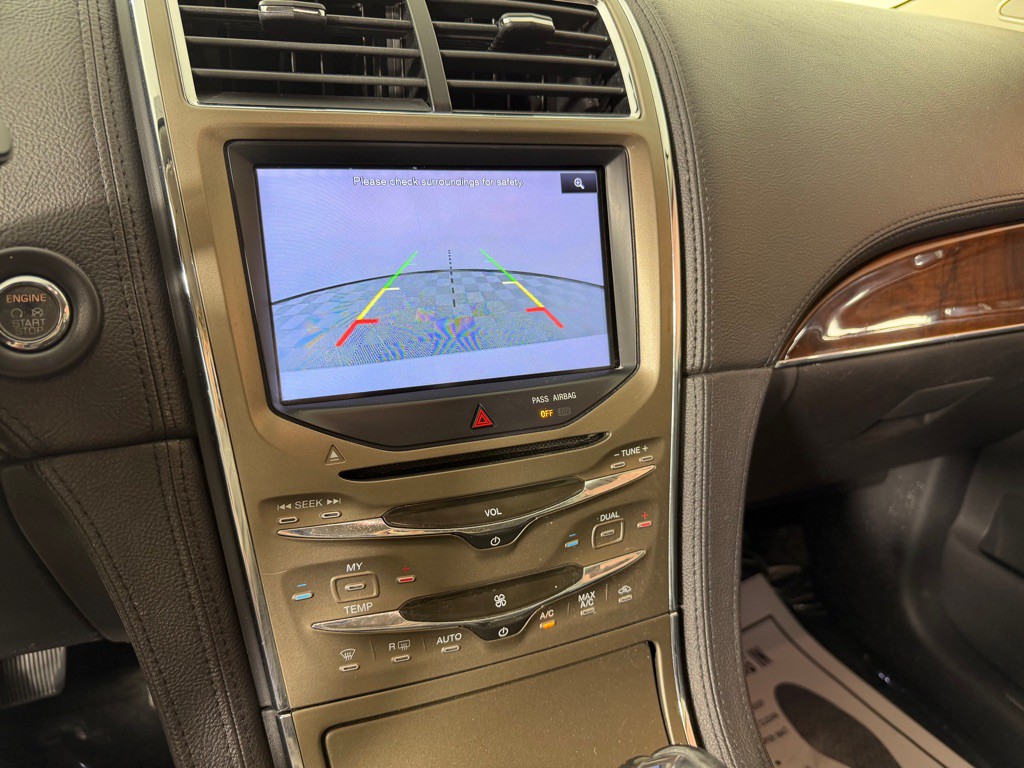 2013 Lincoln MKX Image 17
