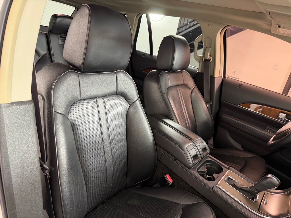 2013 Lincoln MKX Image 25