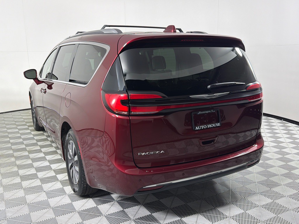 2021 Chrysler Pacifica Image 7