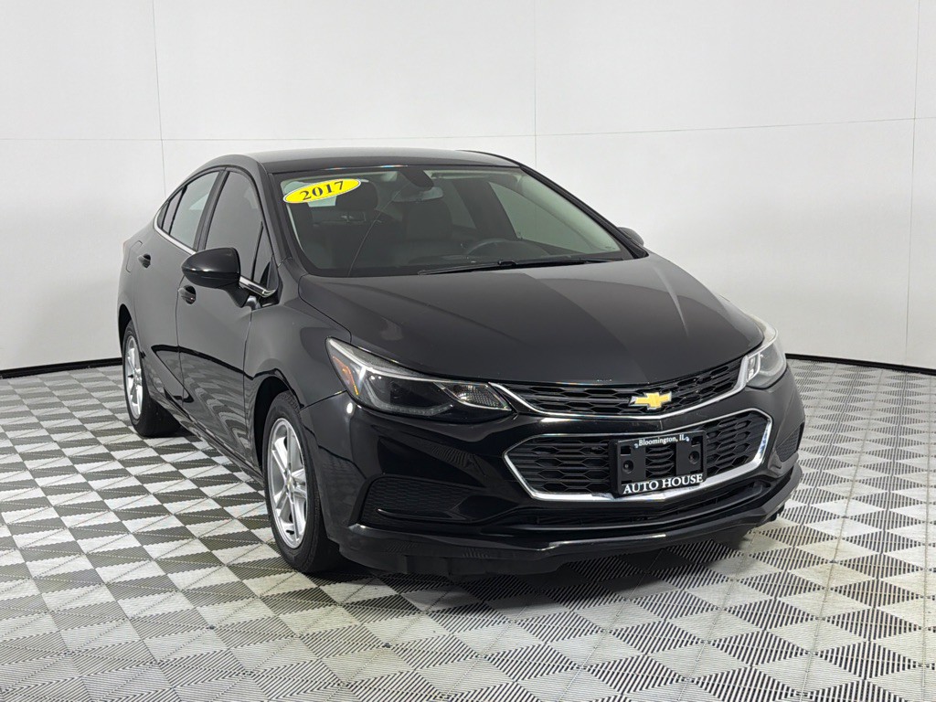2017 Chevrolet Cruze Image 3