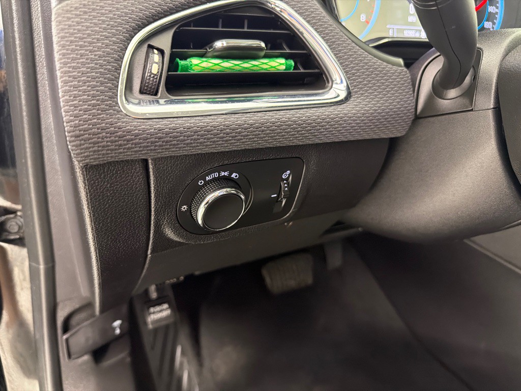 2017 Chevrolet Cruze Image 11