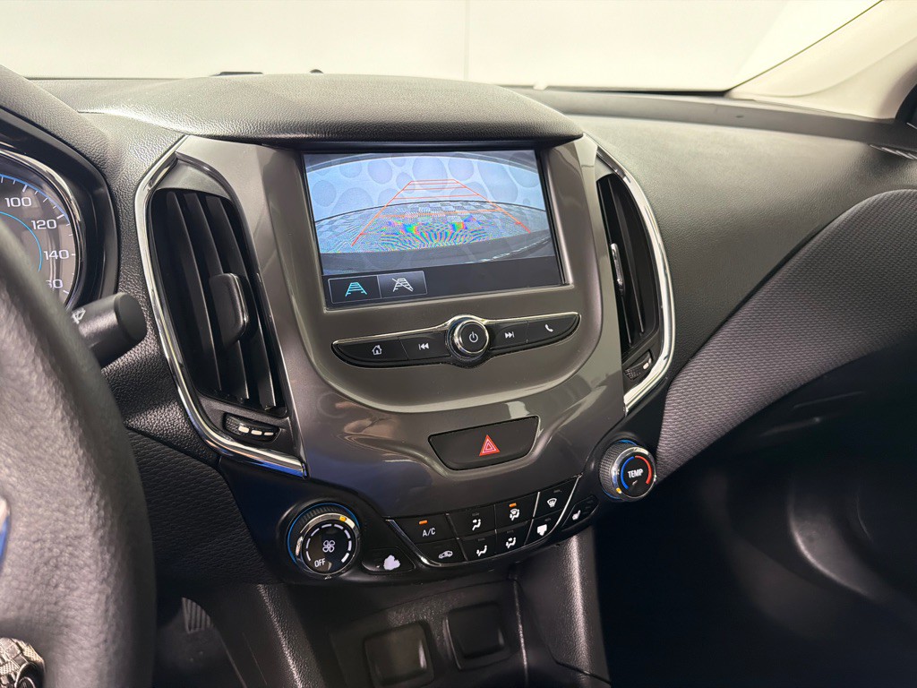 2017 Chevrolet Cruze Image 14
