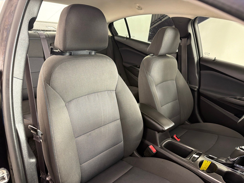 2017 Chevrolet Cruze Image 21
