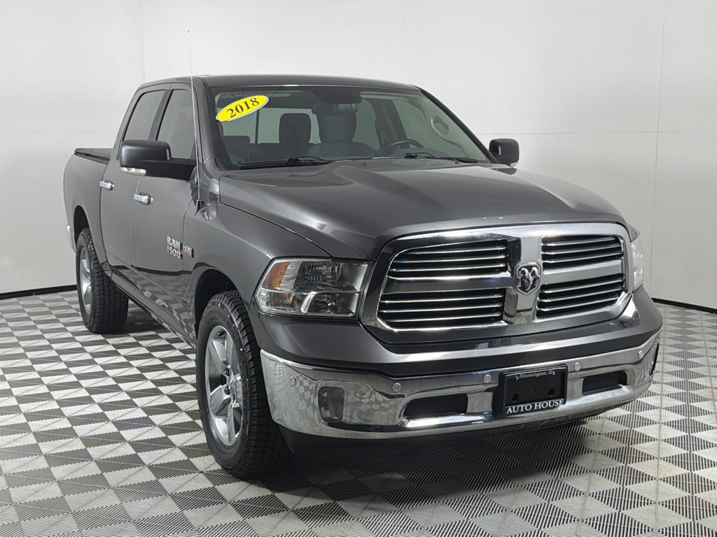 2018 RAM 1500 Image 3