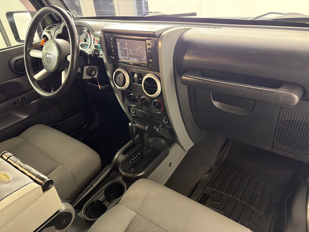 2009 Jeep Wrangler Image 22