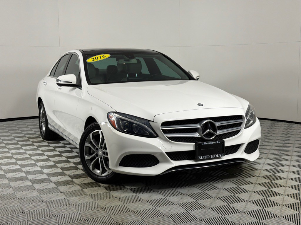 2016 Mercedes-Benz C-Class Image 2