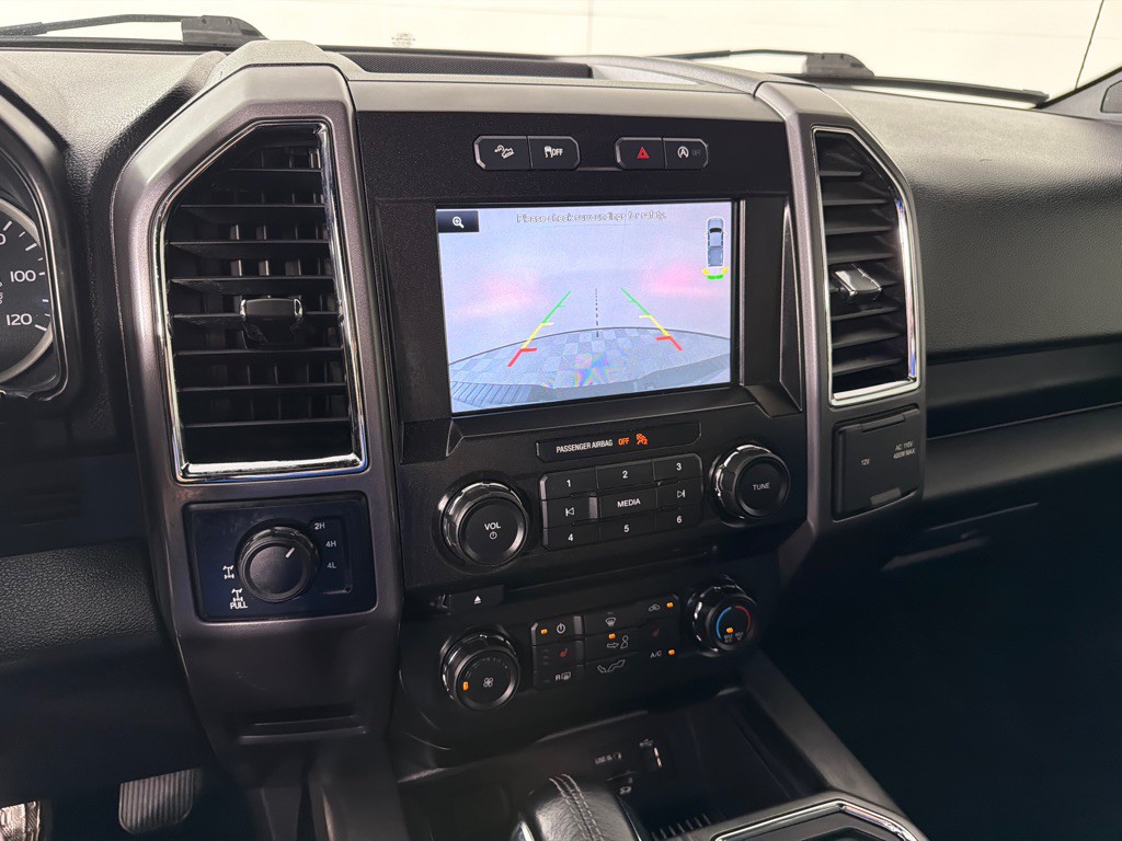 2015 Ford F-150 Image 16