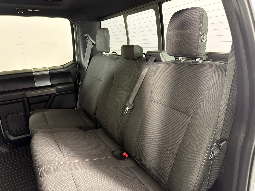 2015 Ford F-150 Image 19