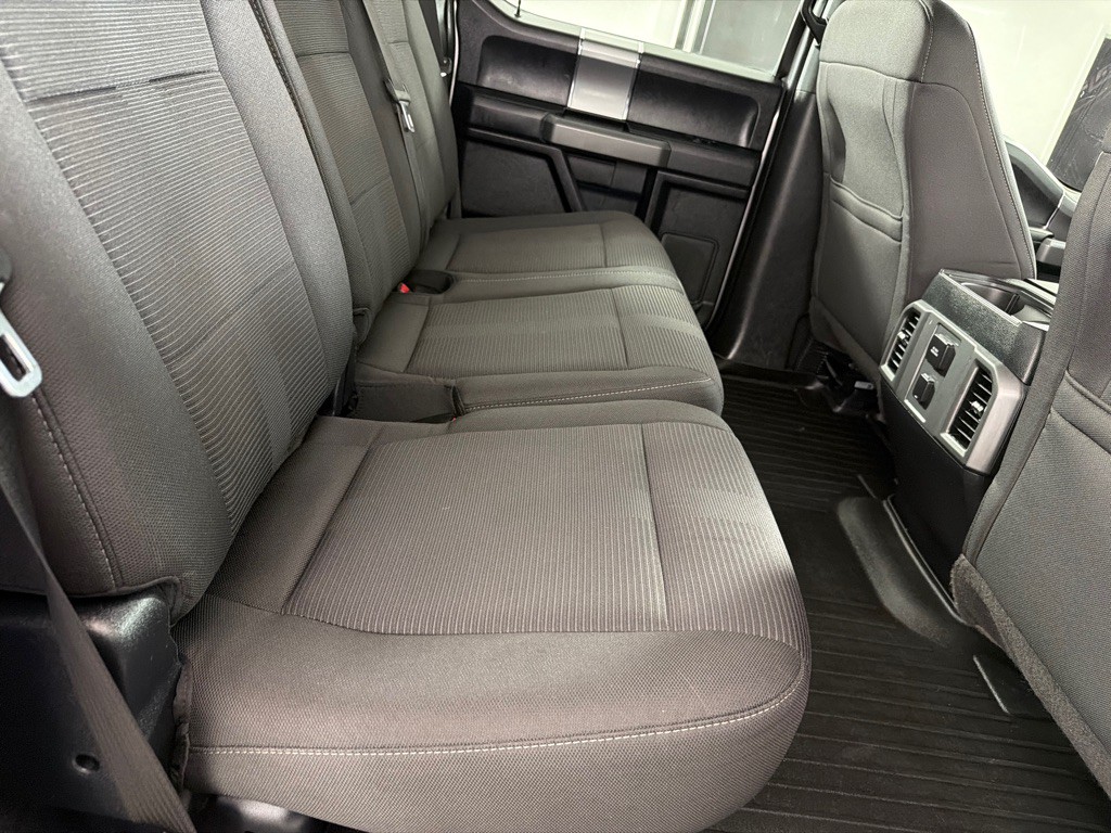 2015 Ford F-150 Image 20