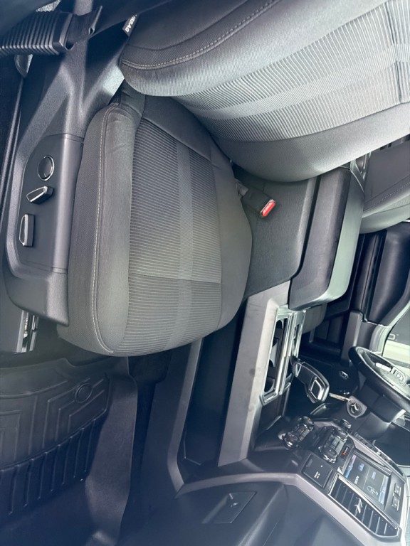 2015 Ford F-150 Image 22