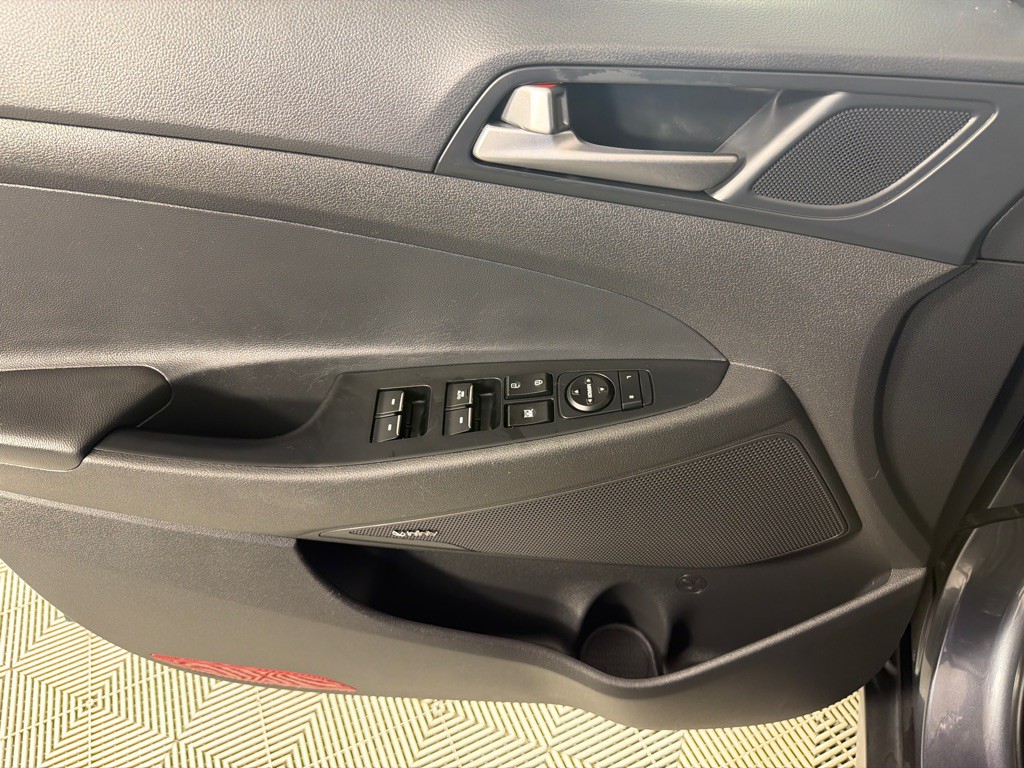 2018 Hyundai Tucson Image 9