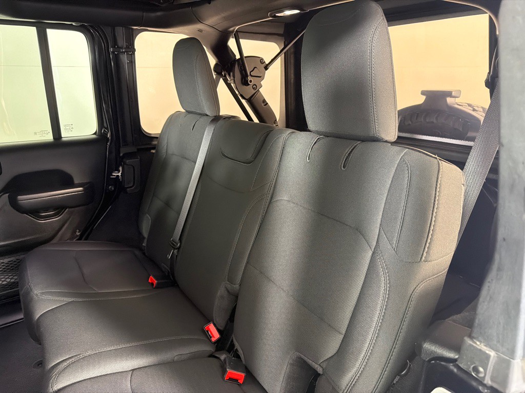 2021 Jeep Wrangler Unlimited Image 21