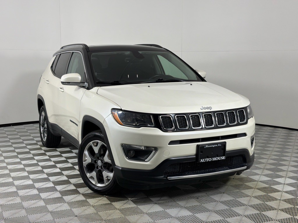 2017 Jeep Compass Image 2
