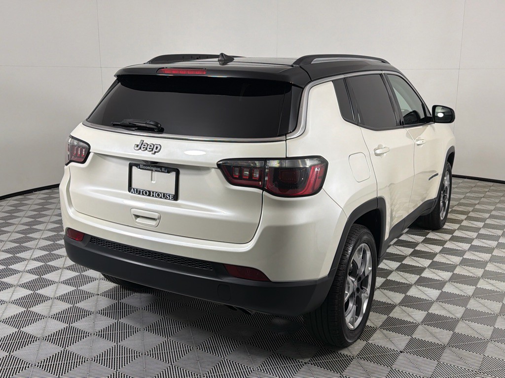 2017 Jeep Compass Image 5