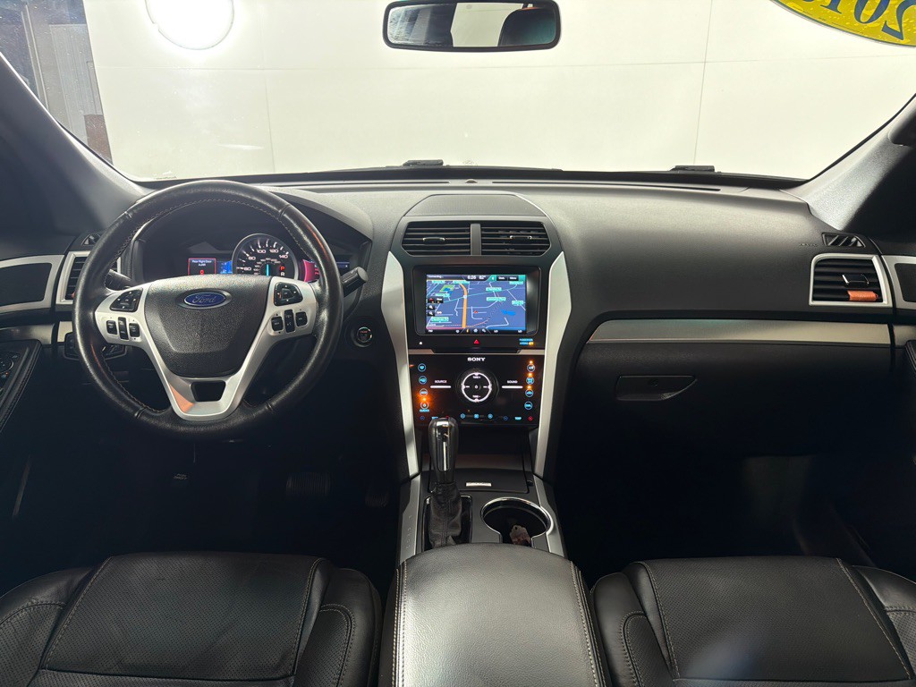 2015 Ford Explorer Image 27