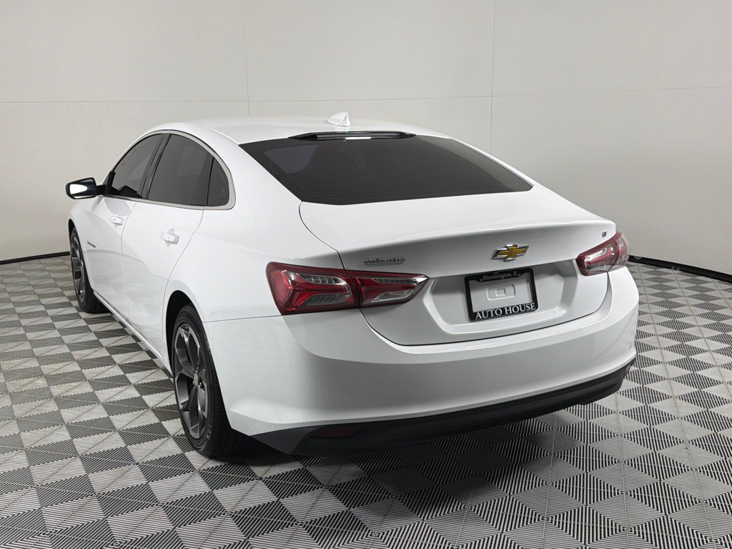 2022 Chevrolet Malibu Image 7