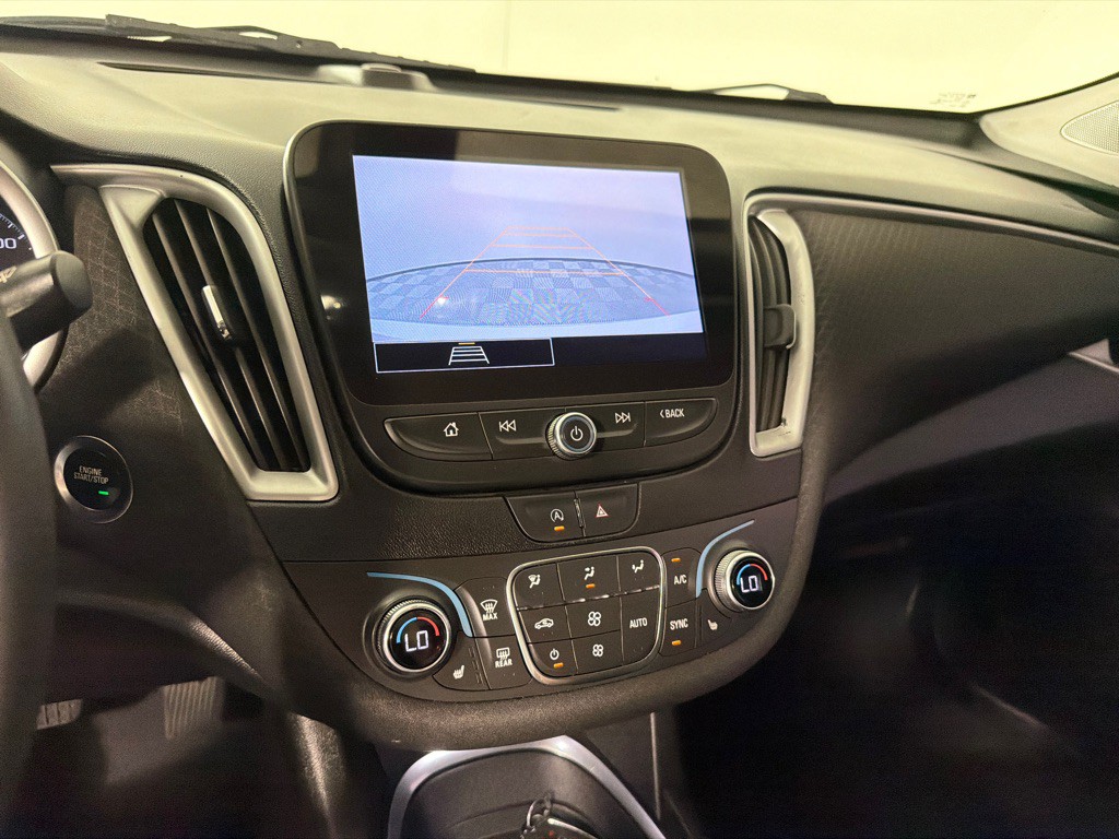2022 Chevrolet Malibu Image 16